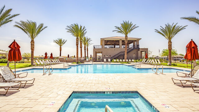 06302021-viewpoint-pool