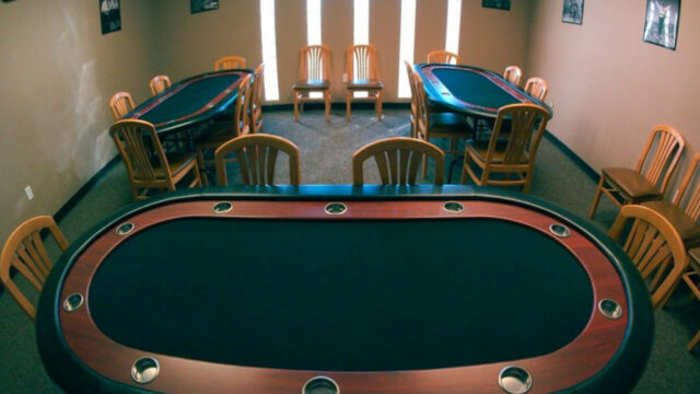 1000x780_cardroom_oly0145_preview-1024×791-1
