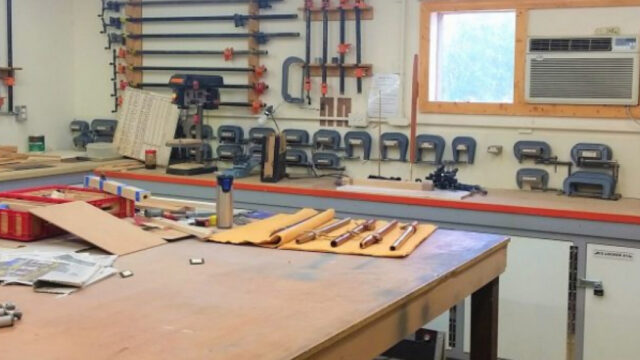 1000x780_wood-shop-finishing-room_preview-1024×477-1